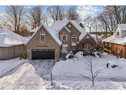 629 Burning Bush Road Waterloo, ON N2V 2C4