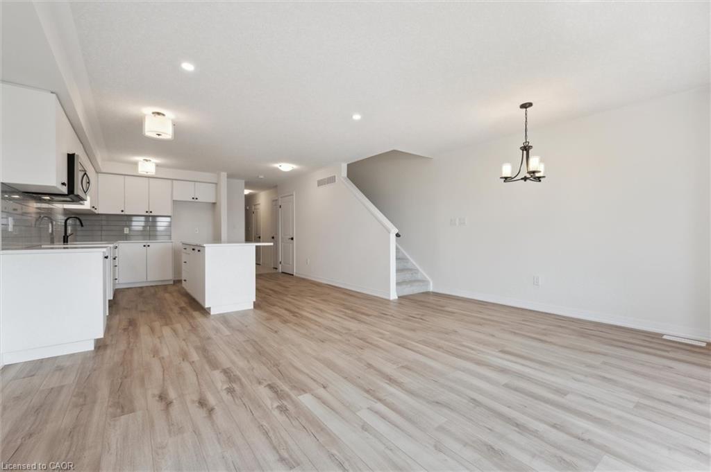 27 Benninger Drive, Kitchener, ON - Indoor Photo Showing Kitchen