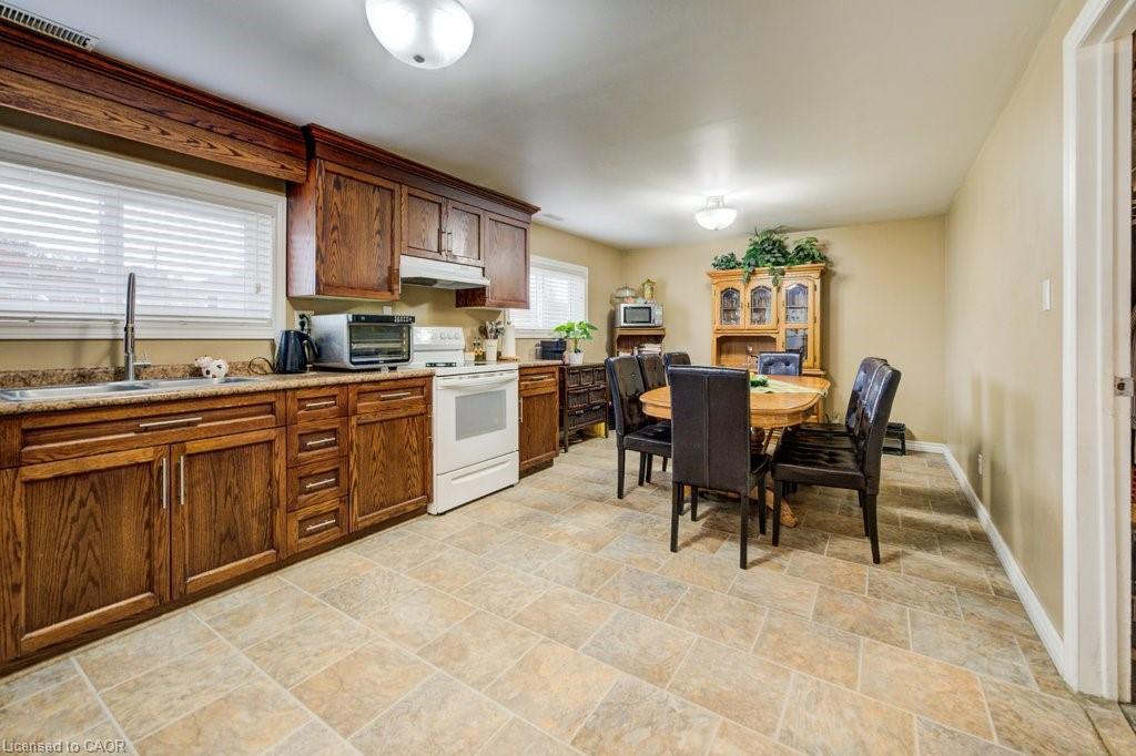 131 Thunderbird Drive, Cambridge, ON - Indoor