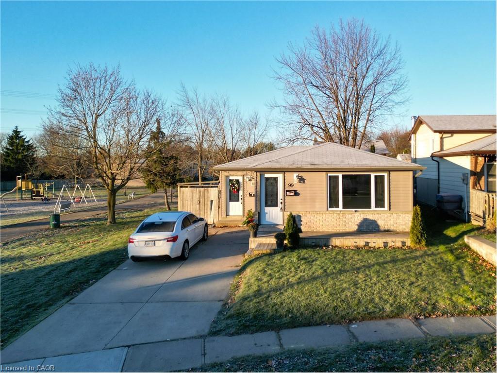 99 Broken Oak Crescent, Kitchener, ON - Outdoor