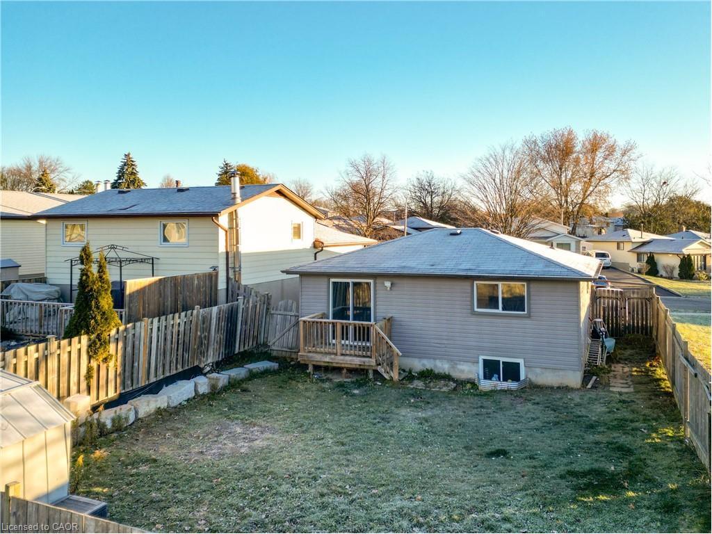 99 Broken Oak Crescent, Kitchener, ON - Outdoor