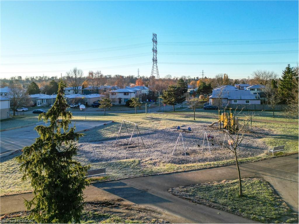 99 Broken Oak Crescent, Kitchener, ON - Outdoor With View