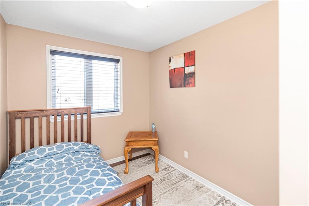 91 Thorburn Street S, Cayuga, ON - Indoor Photo Showing Bedroom