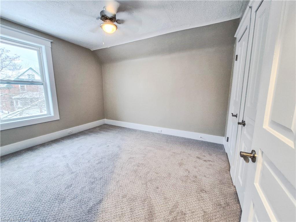 2-60 Betzner Avenue N, Kitchener, ON - Indoor Photo Showing Other Room
