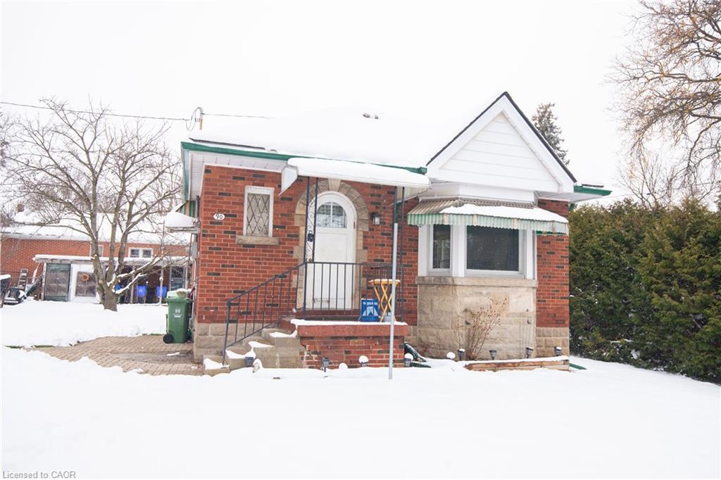 90 Osler Drive, Dundas, ON - Outdoor