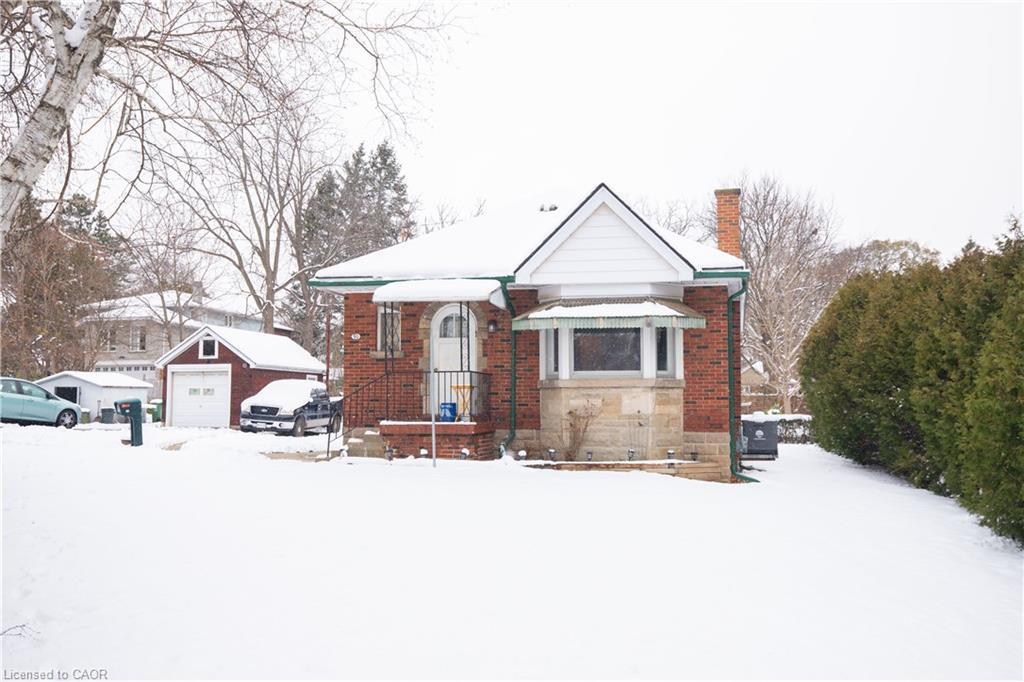 90 Osler Drive, Dundas, ON - Outdoor