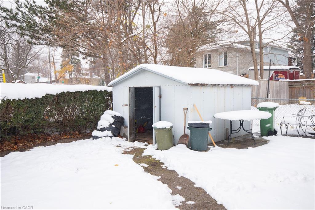 90 Osler Drive, Dundas, ON - Outdoor