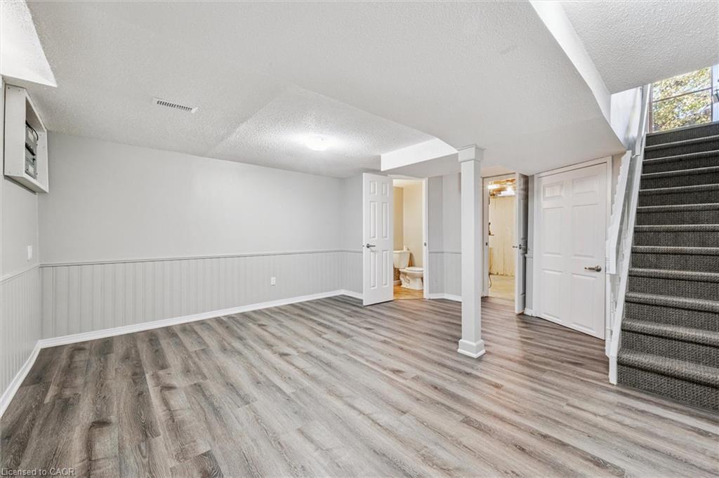 51-210 Glamis Road, Cambridge, ON - Indoor Photo Showing Other Room