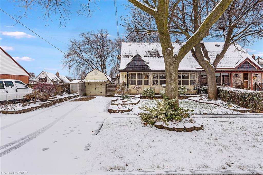 58 Eastvale Place, Hamilton, ON - Outdoor With Deck Patio Veranda