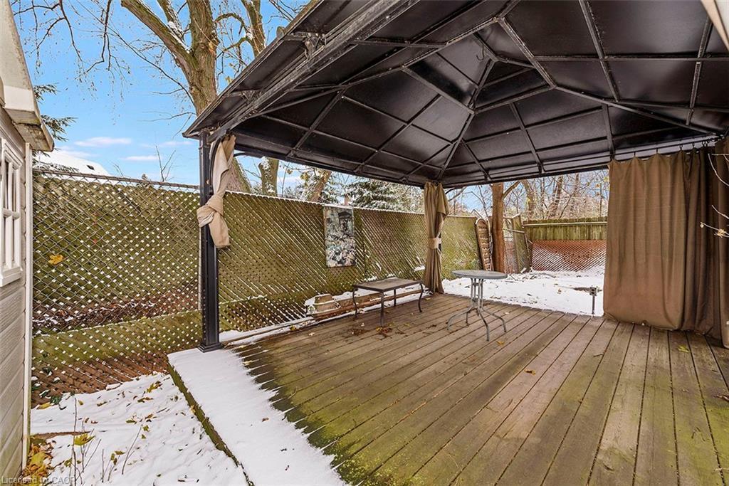 58 Eastvale Place, Hamilton, ON - Outdoor With Deck Patio Veranda With Exterior