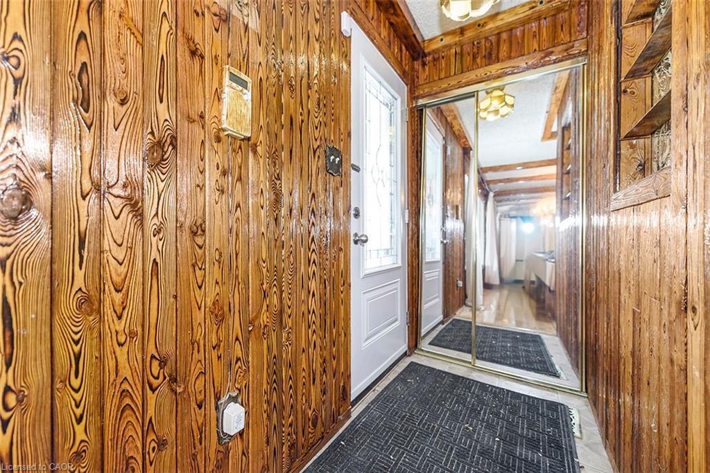 58 Eastvale Place, Hamilton, ON - Indoor Photo Showing Other Room