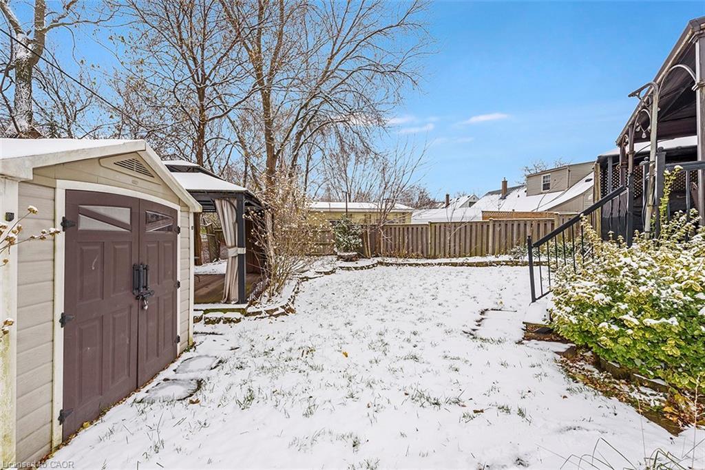 58 Eastvale Place, Hamilton, ON - Outdoor