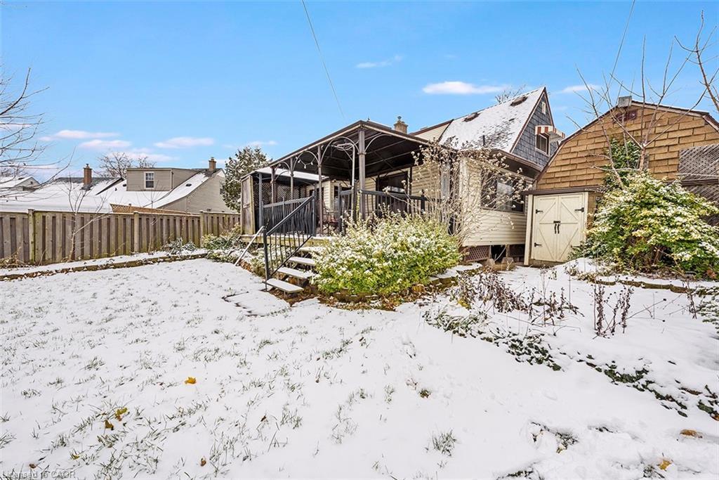 58 Eastvale Place, Hamilton, ON - Outdoor