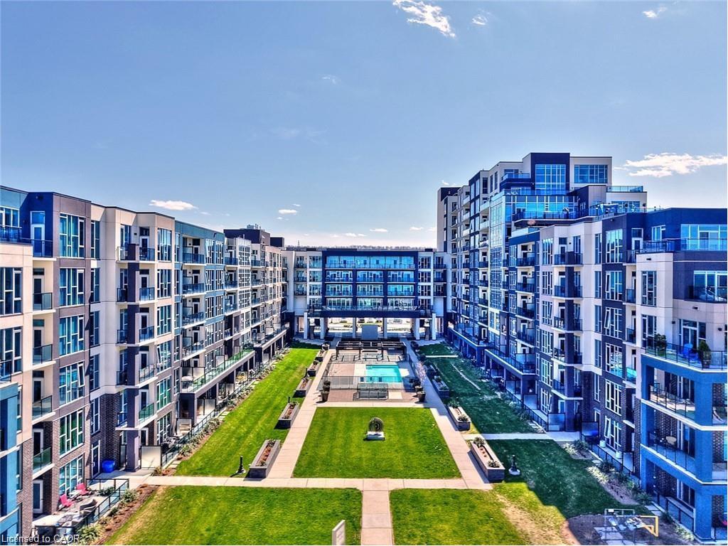 530-16 Concord Place, Grimsby, ON -