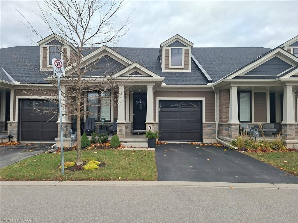 5 Mcclay Avenue, Grimsby, ON - Outdoor With Facade