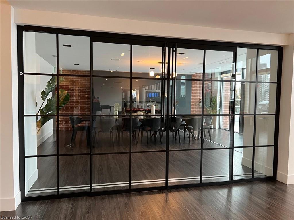 405-5 Wellington Street S, Kitchener, ON - Indoor Photo Showing Other Room