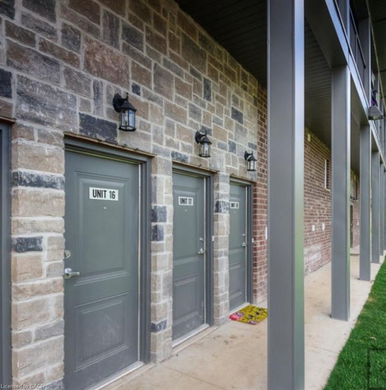 22-58 Howe Drive, Kitchener, ON - Outdoor With Exterior