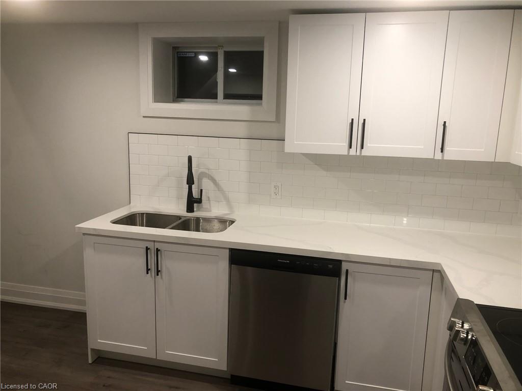 Lower-92 South Bend Road W, Hamilton, ON - Indoor Photo Showing Kitchen With Double Sink