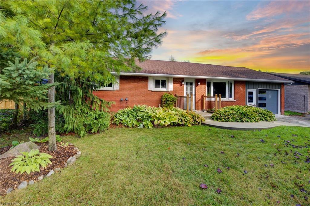 721 Waterloo Street, Mount Forest, ON - Outdoor