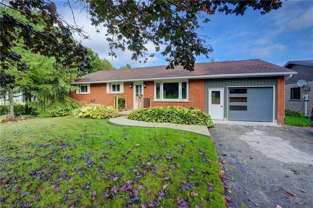 721 Waterloo Street, Mount Forest, ON - Outdoor