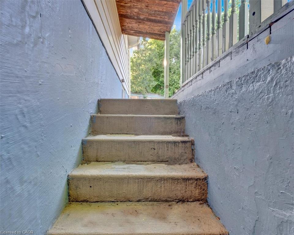 Basement-9 Gafney Court, Hamilton, ON - Outdoor