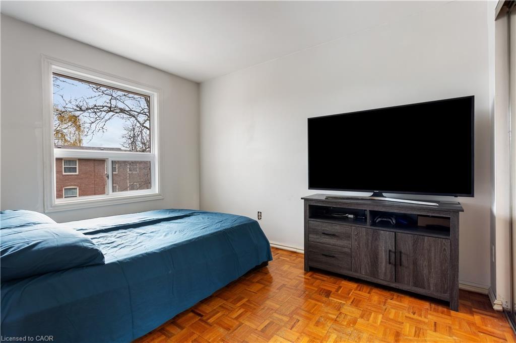 7 Eden Park Drive, Brampton, ON - Indoor Photo Showing Bedroom