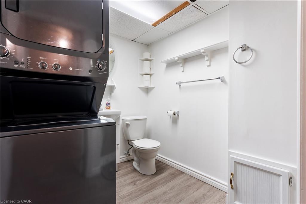 7 Eden Park Drive, Brampton, ON - Indoor Photo Showing Laundry Room