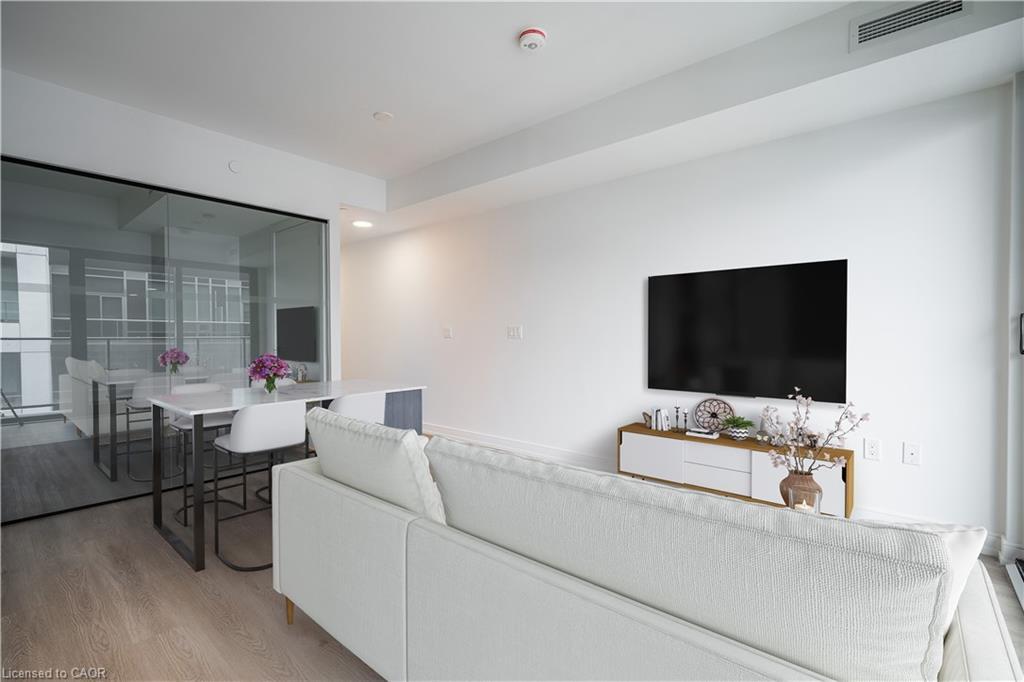 1418-1 Jarvis Street, Hamilton, ON - Indoor