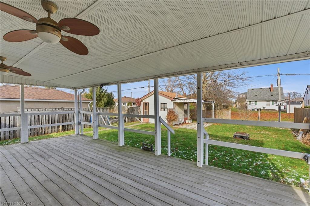 66 Rose Avenue, Thorold, ON - Outdoor With Deck Patio Veranda With Exterior