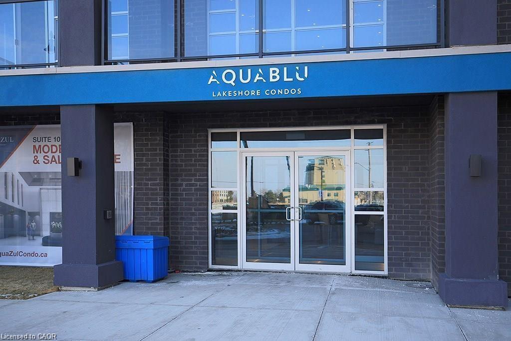 108-10 Concord Place, Grimsby, ON - Outdoor