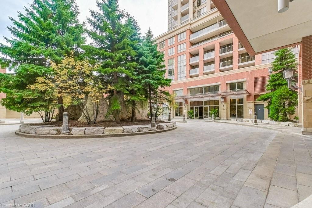 701-4080 Living Arts Drive, Mississauga, ON - Outdoor