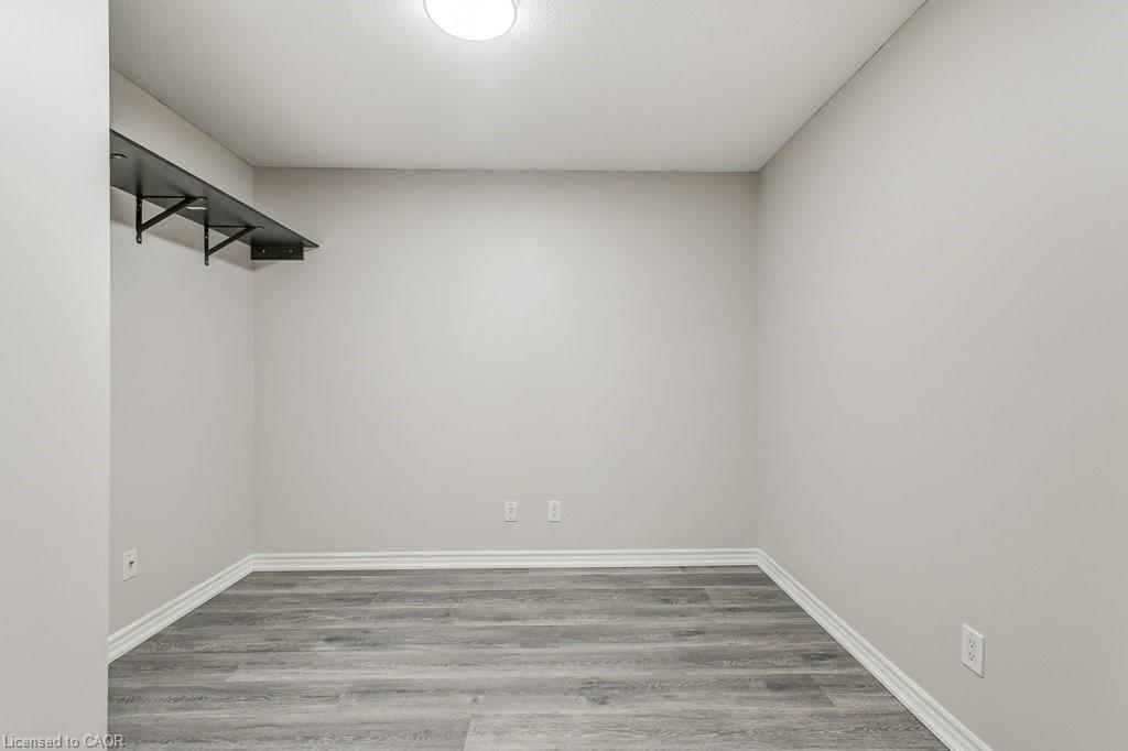 701-4080 Living Arts Drive, Mississauga, ON - Indoor Photo Showing Other Room