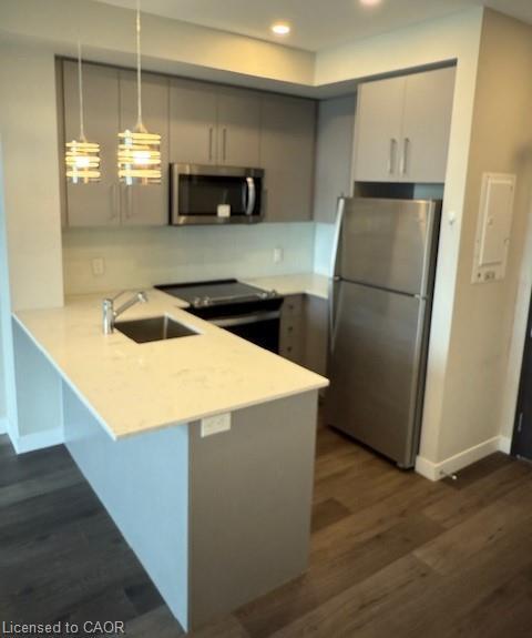 2308-15 Queen Street S, Hamilton, ON - Indoor Photo Showing Kitchen With Stainless Steel Kitchen