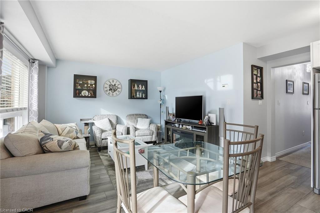 213 Windwood Drive, Binbrook, ON - Indoor