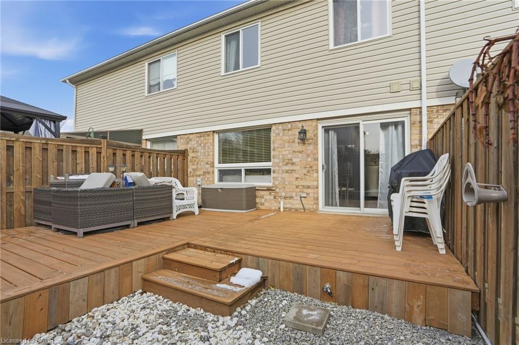 213 Windwood Drive, Binbrook, ON - Outdoor With Deck Patio Veranda With Exterior