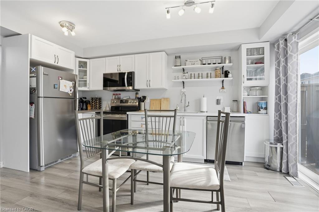 213 Windwood Drive, Binbrook, ON - Indoor