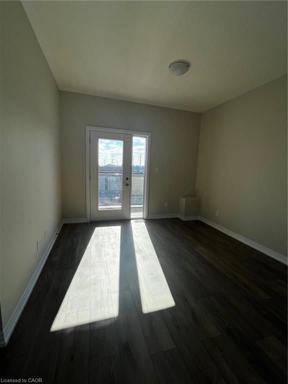 17-261 Woodbine Avenue, Kitchener, ON - Indoor Photo Showing Other Room
