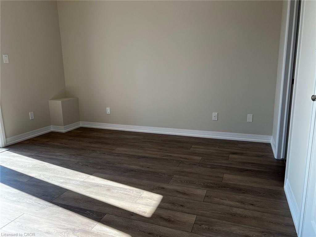 17-261 Woodbine Avenue, Kitchener, ON - Indoor Photo Showing Other Room