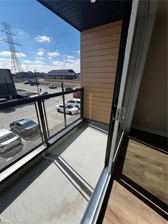 17-261 Woodbine Avenue, Kitchener, ON - Outdoor With Exterior