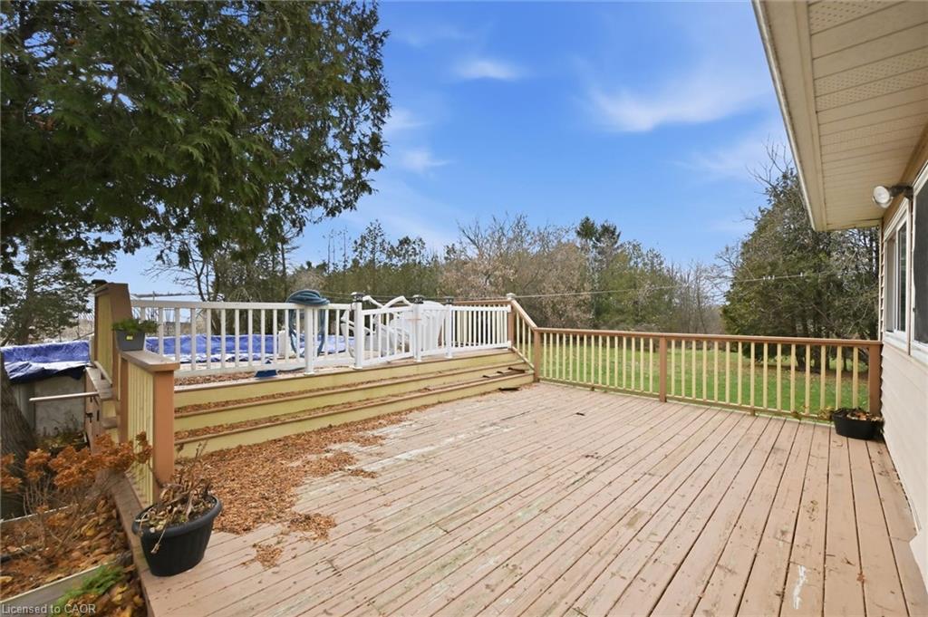 8520 Sixteen Road, Caistor Centre, ON - Outdoor With Deck Patio Veranda With Exterior