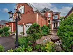 183 Barber Drive Georgetown, ON L7G 5L5