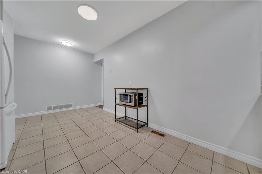 88 Glen Lake Crescent, Kitchener, ON - Indoor Photo Showing Other Room