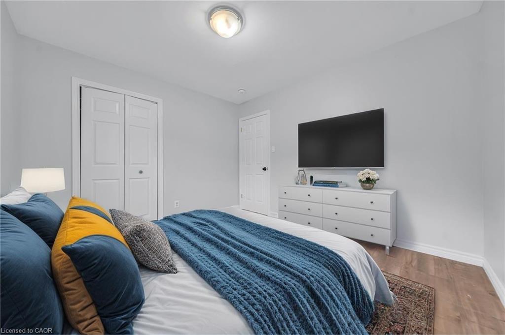 88 Glen Lake Crescent, Kitchener, ON - Indoor Photo Showing Bedroom