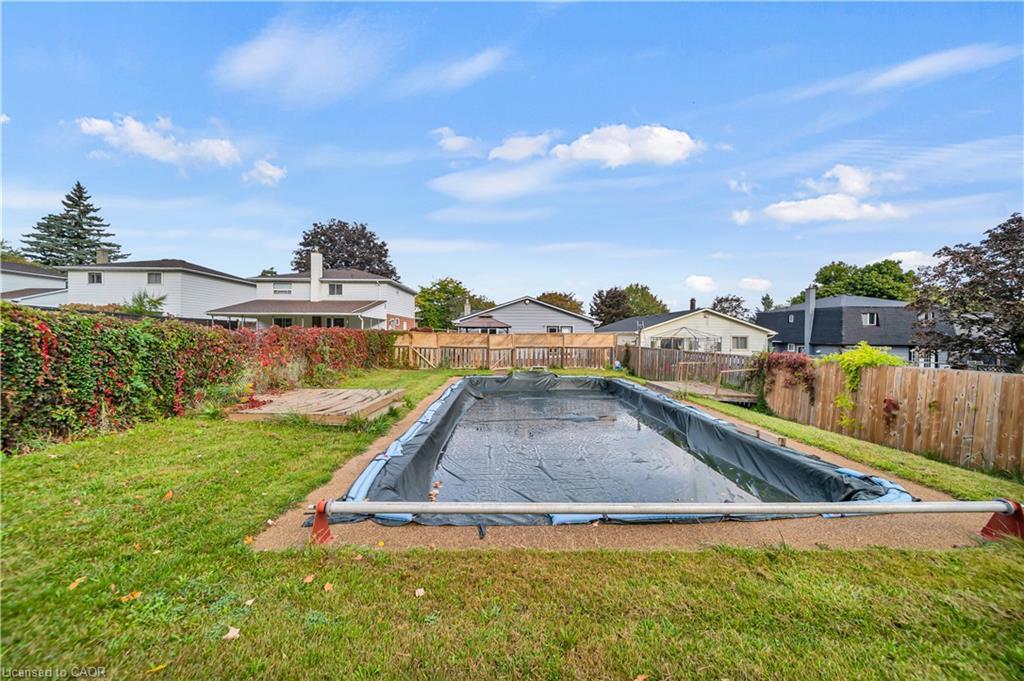 88 Glen Lake Crescent, Kitchener, ON - Outdoor With Backyard