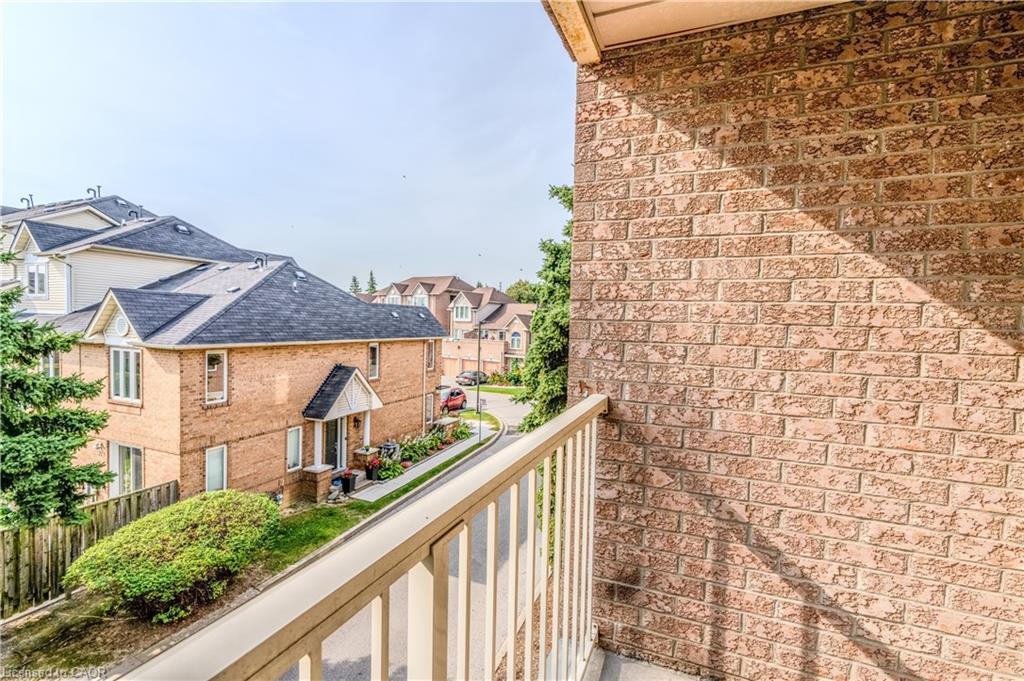 95-55 Bristol Road E, Mississauga, ON - Outdoor With Balcony