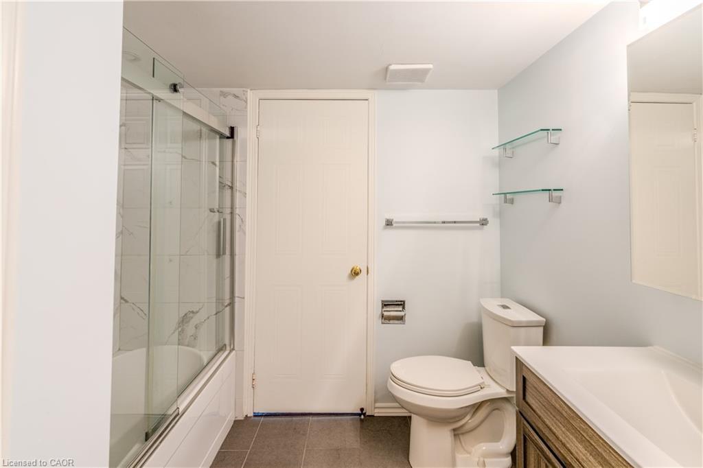 95-55 Bristol Road E, Mississauga, ON - Indoor Photo Showing Bathroom