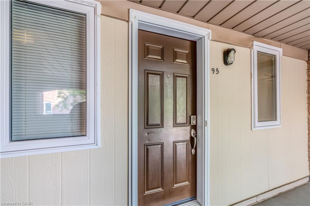 95-55 Bristol Road E, Mississauga, ON - Outdoor With Exterior