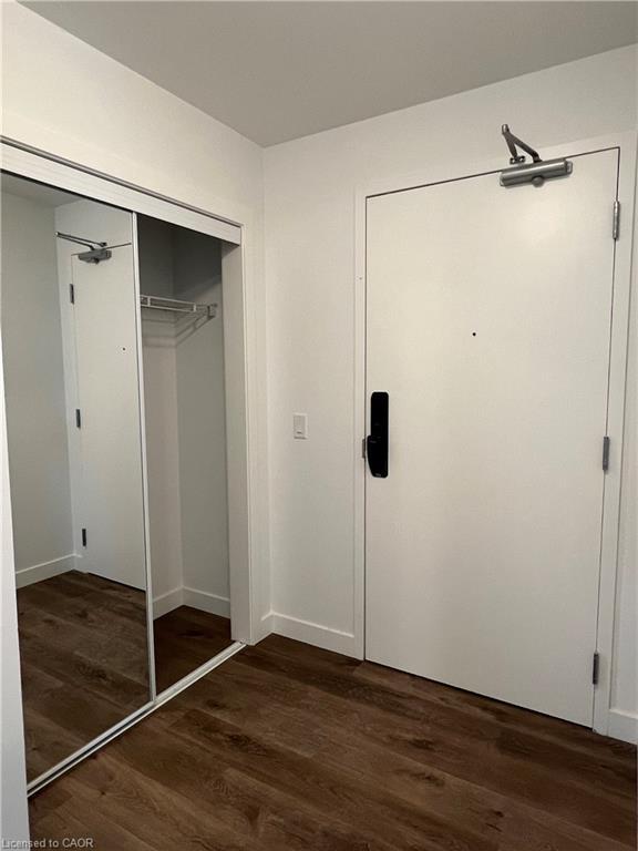 223-461 Green Road, Stoney Creek, ON - Indoor Photo Showing Other Room