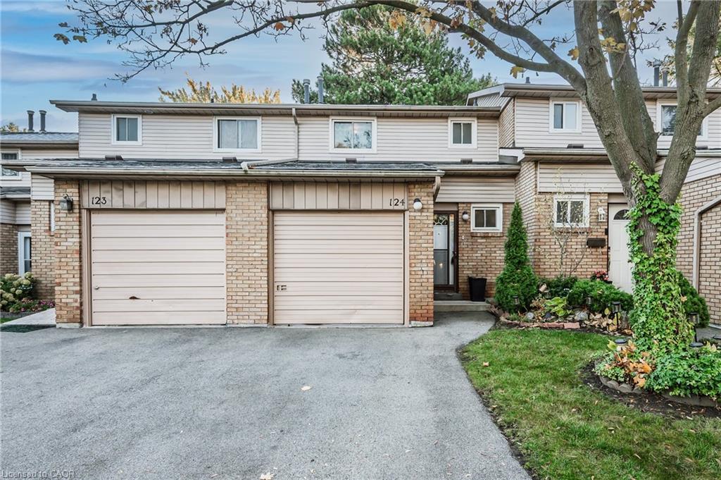 124-100 Quigley Road, Hamilton, ON - Outdoor