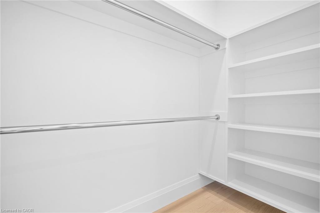 1322 Minaki Road, Mississauga, ON - Indoor